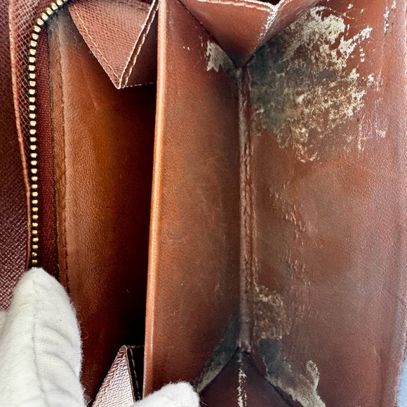 Louis Vuitton Monogram Porte-Monnaie Trésor Compact Wallet - Picture 11 of 11